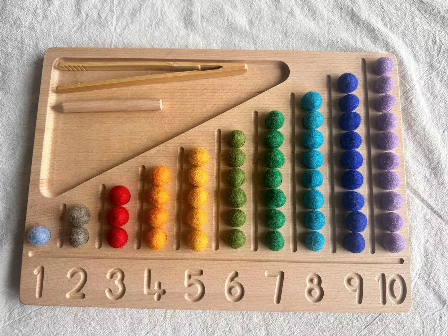 Montessori Sensory Wooden Toys Beech Caculate  Semi Tray One Hundred Board  with Felt Balls  ALphabets Numbers  Creative Play
