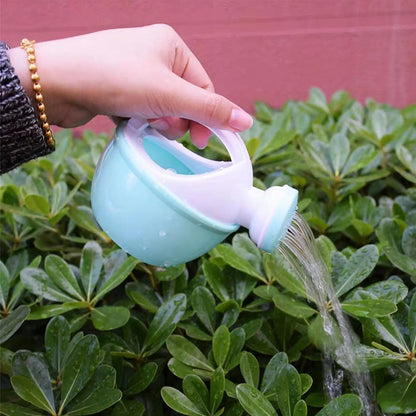 Small Watering Can for Kids Toddler Bath Toys Outdoor Beach Watering Can Children Showering Supplies Playful Game for Backyard